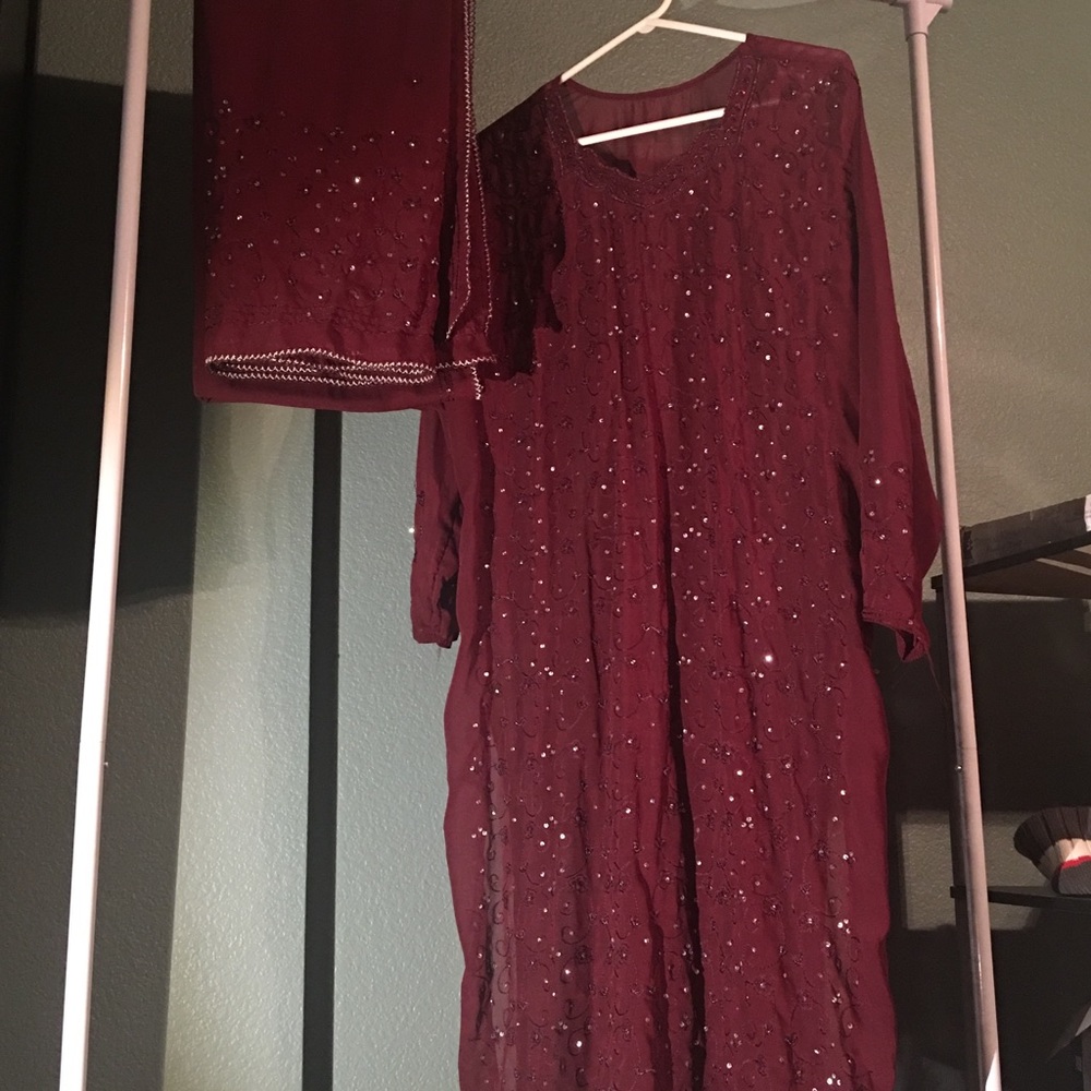 Indian/Pakistani Shulwar Kameez